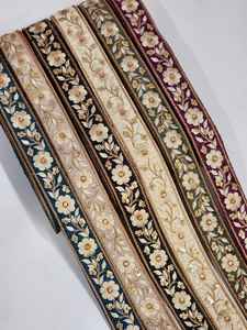 Tissu de dentelle de haute qualité avec des perles et des conceptions de broderie de dentelle de coupe de perle pour la broderie de tissu de robe de robe de soirée de mariage - Product Image 3