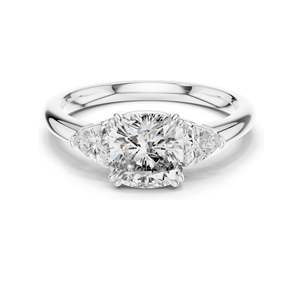 Bague en diamant de laboratoire taille coussin et taille triligne 2,09 CT VVSVS EF CVD Or 18K, 14K, 10K et Argent 925 Or rose, Or jaune, Or blanc - Product Image 2