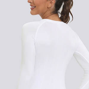 Chemise de compression à manches longues pour femmes pour l'entraînement et le port quotidien Chemise de compression extensible confortable pour une utilisation active - Product Image 6