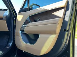 OFERTA PROMOCIONAL, RECIÉN LLEGADO, LAND ROVER DISCOVERY 110 D300 X DYNAMIC 2023, VOLANTE A LA IZQUIERDA, ASIENTOS DE CUERO, ENVÍO GRATUITO - Product Image 3