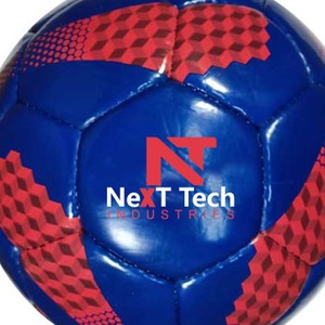 Balón de entrenamiento de fútbol de Next Tech Industries Material PU para fines de entrenamiento con diseño personalizado y logotipo personalizado - Product Image 2