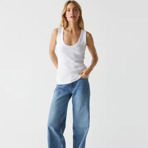 T-shirt de sport confortable et extensible à col rond pour femmes, matière adaptée à la salle de sport et aux activités de plein air, prix avantageux - Product Image 2