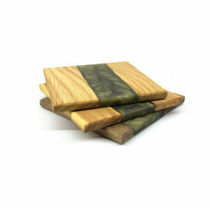 Sous-verres carrés en bois et résine faits à la main, design moderne en époxy violet, sous-verres à boisson uniques en bois de chêne, décoration d'intérieur, sets de table - Product Image 5
