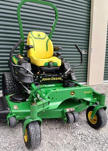 Nuevo cortacésped comercial John Deere Z960M de giro cero / Solo 80 horas de uso, motor Kawasaki FX921V de 31 hp - Product Image 4