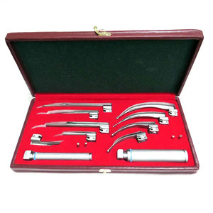 High Quality <b>Mac</b> and Miller Laryngoscope Set Electric Powered Stainless Steel Surgical Instrument for Throat Diagnoses - Product Image 1