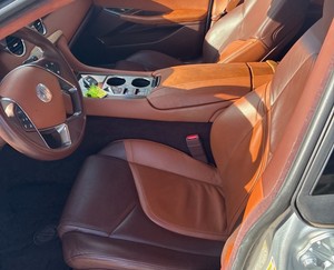 รถฟอร์ด คาร์มา สปอร์ต ปี 2012 สภาพดีเยี่ยม เกียร์อัตโนมัติ เบาะหนัง - Product Image 2