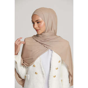 ผ้าฮิญาบผ้าเจอร์ซี่ใยไผ่แบบดั้งเดิมเปลือยเสื้อผ้ามุสลิมแบบดั้งเดิมและเครื่องประดับ - Product Image 4