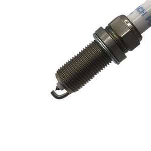 Candela d'Accensione <span class=keywords><strong>BOSCH</strong></span> FR7SI30 0242236627 in Iridio per Peugeot 301 dal 2013 in poi e Citroen <span class=keywords><strong>C3</strong></span> XR 2014 - Product Image 6