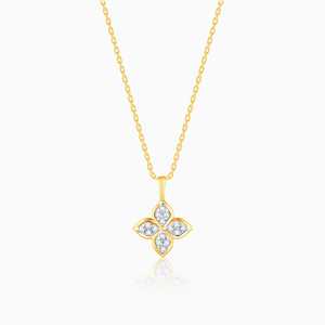 Heer by GIVA Lab Grown Diamond Pendant en oro con diseño de florete Luxury Diamond Charms - Product Image 4