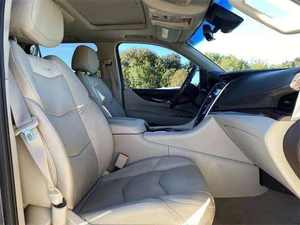 VENTAS RÁPIDAS DE CADILLAC ESCALADE LUXURY SUV USADOS - Product Image 5