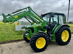 Venta caliente John Deere JD 5085R Tractor Calidad Premium Maquinaria original Envío rápido con motor de bomba de caja de cambios - Product Image 2