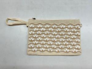 Bolsas con cremallera y lentejuelas bordadas con cuentas de diseño floral y ondulado hechas a medida para tiendas de accesorios de moda para reventa - Product Image 5