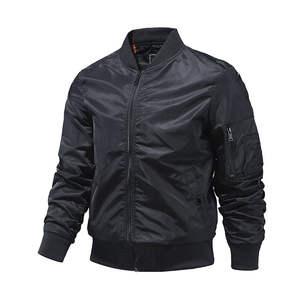 Chaqueta cortavientos con cremallera impermeable personalizada, chaqueta deportiva con manga estampada y puños ajustables de nailon y poliéster para hombre - Product Image 5