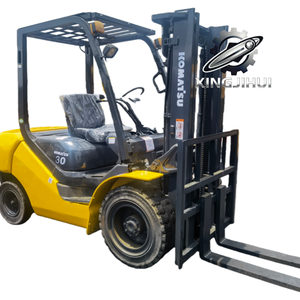 Chariot élévateur Komatsu FD30-17 3 tonnes, chariot élévateur d'occasion, Japon, 3 tonnes, moteur Yanmar 4D94LE, machine d'occasion, chariot élévateur à essence, 3000 kg - Product Image 1