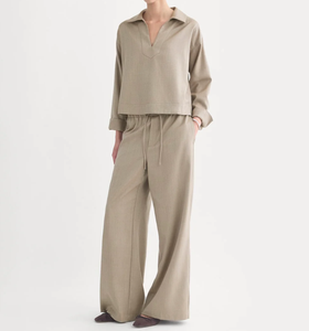 Chemisier ample pour <span class=keywords><strong>femme</strong></span> en twill de <span class=keywords><strong>tailleur</strong></span>, col en V profond, couleur taupe clair, collection automne - Product Image 5