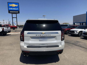 Sharp Dark 2024 Suburban High Country 4x4 Conduite à Gauche Sièges en Cuir d'Occasion Troisième Rangée de Sièges Navigation Bluetooth - Product Image 6