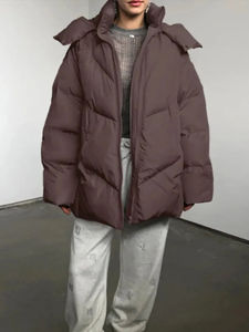 Abrigo de invierno grueso con diseño de cara acolchada Chaqueta de burbuja cálida hecha de tela de lona - Product Image 2