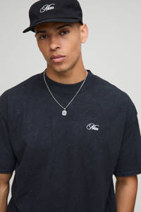 Premium Personnalisé Noir Gris Surdimensionné Homme Script Lavé T-Shirt & Short Ensemble 2 Pièces Ensemble Gym Workout & Streetwear T-shirt Pour Hommes - Product Image 3