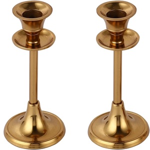 Bougeoir en métal doré du milieu du siècle, centre de table de mariage et décoration de table de Noël pour la maison, le salon et la chambre à coucher - Product Image 2