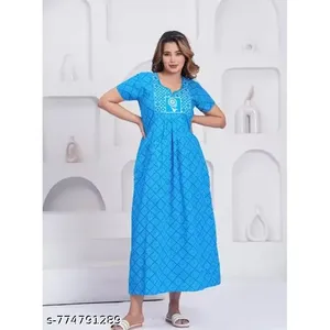 Robe de nuit longue en coton bleu pour femme, tailles XL/XXL, col ras du cou, manches courtes, motif ethnique, confort quotidien, tissu tissé ODM doux - Product Image 4
