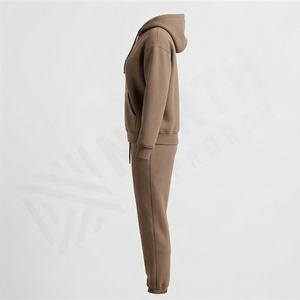 Unique Design Stylish Professional Quality Casual Tracksuit New Arrival Low MOQ Women Two Piece Zipper Hood Set Premium <b>Apparel</b> - Product Image 3