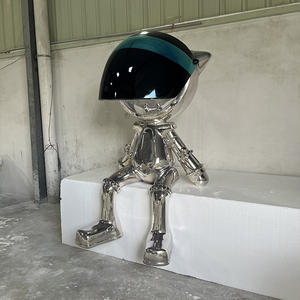 Statue de personnage de dessin animé en fibre de verre grandeur nature, garçon cool assis avec casque, style cyberpunk, pour vitrine de magasin - Product Image 4