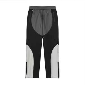 กางเกงวิ่งขายาวผ้าไนลอนสำหรับผู้ชายกางเกงขาบานแบบเรียงซ้อนสีดำสำหรับผู้ชายกางเกงวิ่งแบบปรับแต่งได้2025 - Product Image 5