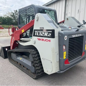 2022 Takeuchi TL12R2 Minicargadora 74 en Cubo de tierra con fijación rápida hidráulica y empuñaduras multifunción - Product Image 4