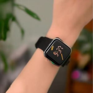 Montre numérique de sport pour enfants <span class=keywords><strong>Harry</strong></span> <span class=keywords><strong>Potter</strong></span>, modèle HP 4118, boîtier rectangulaire, mouvement LED, résistante à l'eau, bracelet en acier et plastique, simple - Product Image 3