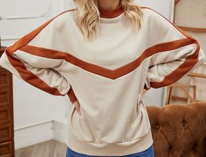 Pull en gros avec logo pour femmes, design jacquard, tricot pour femmes, tricot pour filles, haut en tricot d'hiver pour femmes, cardigan en tricot pour femmes - Product Image 4