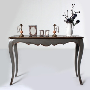 Table de console en bois massif n ° 7307 pour le salon au design minimaliste Vente - Product Image 2