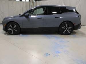 รถ BMW iX xDrive50 AWD ปี 2022 สภาพเยี่ยม ไมล์น้อย มีจำหน่ายแล้ว ราคาสุดคุ้ม ไม่ควรพลาด - Product Image 6