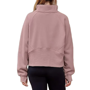 Vente en gros de sweats à capuche à demi-zip de qualité supérieure pour femmes, logo personnalisé, streetwear, hiver, techniques de teinture unie, design personnalisable - Product Image 3