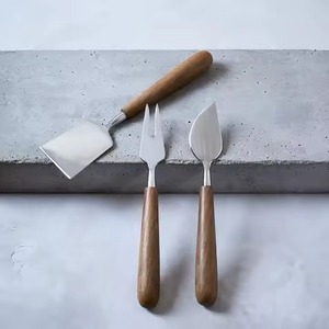 Ensemble de couteaux trancheurs à fromage dorés avec manche en résine d'agate Lame en acier inoxydable pour table à manger à la maison et restaurant Ensemble de fromage argenté - Product Image 2