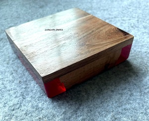 Cendrier décoratif en bois et résine fabriqué à la main pour la maison, le bureau et l'extérieur - Product Image 2