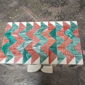 Pochette et sac à bandoulière pour femme en résine, design exclusif, fait main, pour soirée de mariage |   Rangement de maquillage imperméable et durable - Product Image 4