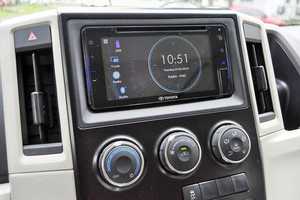 Toyota HiAce GL Usada, Autobús de 15 Plazas con Techo Alto, Modelo 2020/2024, 100% en Perfecto Estado, Sin Accidentes - Product Image 4