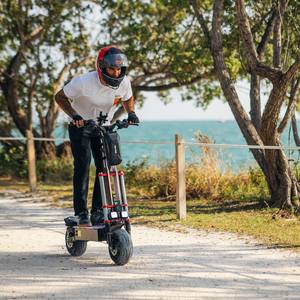 Scooter Eléctrico Plegable de 5600W, 60V, 38AH, 50 MPH, para Adultos, con Doble Motor, Neumáticos de Carretera de 12 Pulgadas - Product Image 1