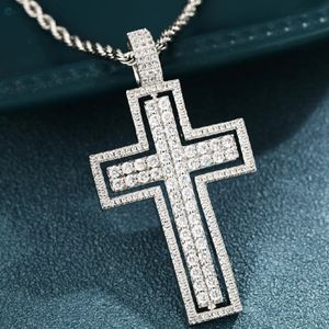 Pendentif en diamant de laboratoire taille baguette, serti de pierres, collier de luxe hip-hop, pendentif croix - Product Image 6