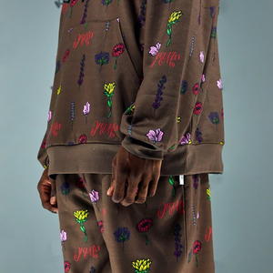 Conjunto de chándal con capucha transpirable personalizado para hombre estampado transpirable de talla grande para la temporada de invierno logotipo frontal cierre con cordón - Product Image 4