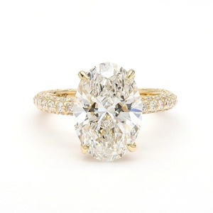Bague de fiançailles vintage solitaire en or jaune 18 carats avec halo caché, diamant synthétique de 2,50 carats, couleur F, clarté VS1, taille ovale, IGI - Product Image 1