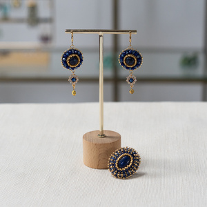 Boucles d'oreilles en tissu faites à la main, boucles d'oreilles multi-perles personnalisées, bijoux de fête pour femmes au meilleur prix, boucles d'oreilles à perles - Product Image 6