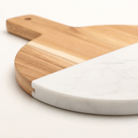Planche à fromage ronde en bois d'acacia et marbre blanc avec poignée pour charcuterie, apéritifs et vin