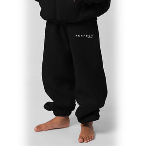 ชุดวอร์มเสื้อสวมหัวสีดำล้วนมีฮู้ดสำหรับเด็กผู้หญิงชุดวิ่งแนวสตรีทแบบลำลอง - Product Image 2