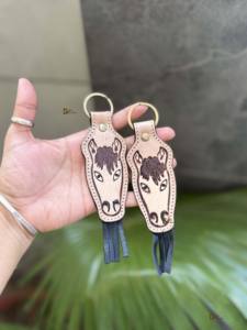 LLavero de herramientas de caballo de cuero tallado a mano, llaveros con flecos de cuero genuino, gran oferta, llaveros modernos hechos a mano con estilo - Product Image 5