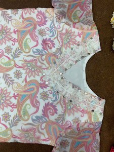 เสื้อผ้าลำลองดีไซน์ใหม่ ผ้าจอร์เจตต์เทียมเนื้อหนา พิมพ์ลายดิจิตอลแฟนซี ทอแบบพิเศษ ใส่ได้ทุกฤดู สำหรับผู้หญิง - Product Image 6