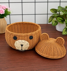 Paniers de rangement en osier avec couvercle, faits à la main, en rotin naturel, modernes et multifonctionnels, fabriqués au Vietnam - Product Image 2