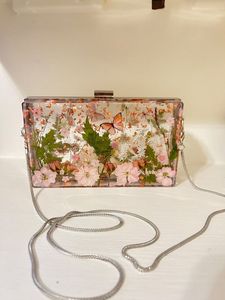 Pochette en résine écologique faite à la main, lien personnalisé, sac à main unique de créateur, luxe, haute qualité, meilleur prix, design décoratif - Product Image 6