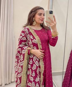 Casual Cotton Silk Afgani Kuchi Dress with Traditional <b>Block</b> Print Button Accents for Everyday Embroidery and Chic Appeal - Product Image 5