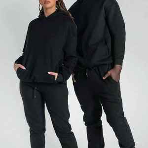 Derniers modèles de survêtements de sport personnalisés en gros pour hommes, survêtements personnalisés dans différentes couleurs à vendre - Product Image 2